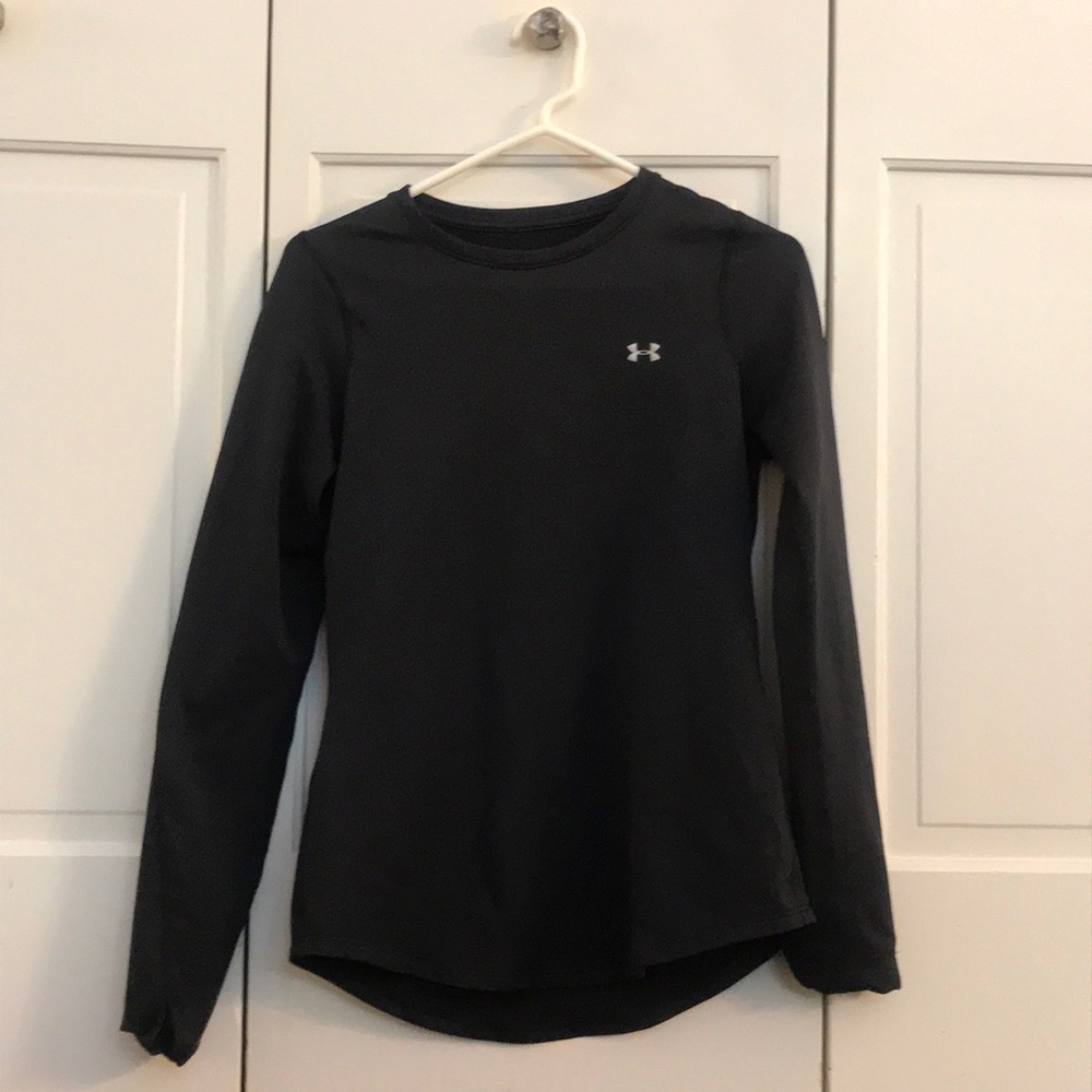 Under Armour long sleeve winter workout shirt.